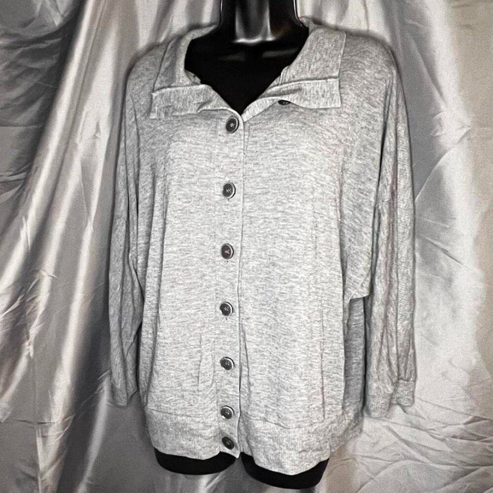 Cable & Gauge button up cardigan sweater. Size XL.